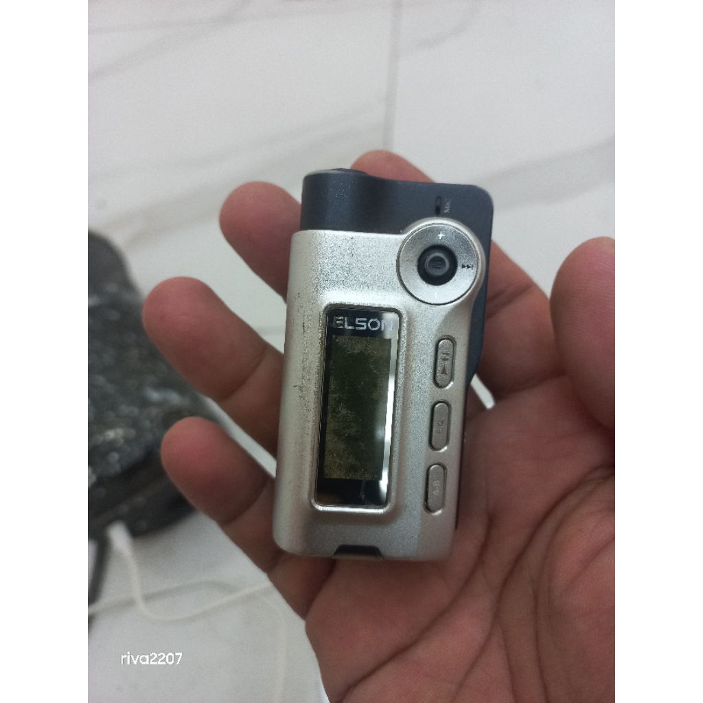 mp3 player - elson - digital audio player