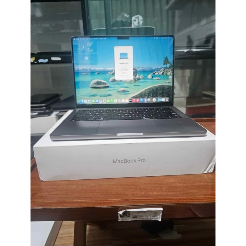 Macbook Pro 14 inch M3 2023