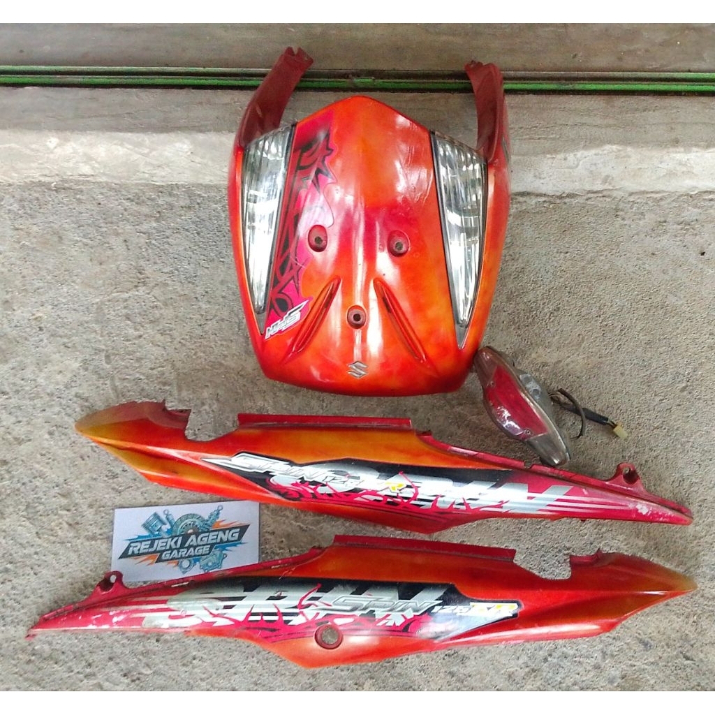 BODY SUZUKI SPIN ORIGINAL
