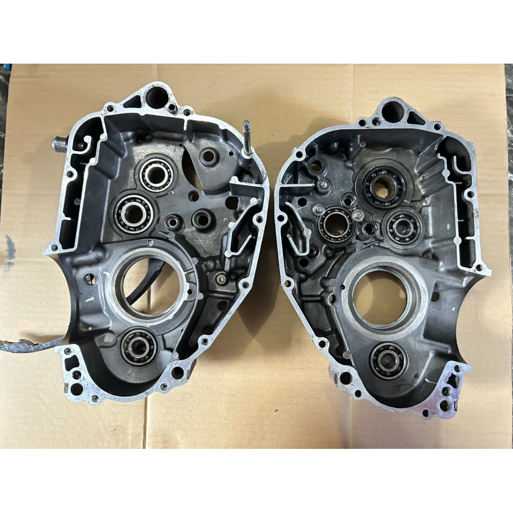 krengkes rengkes crankase Kawasaki Ninja 250 mono z250 sl mono kanan kiri original