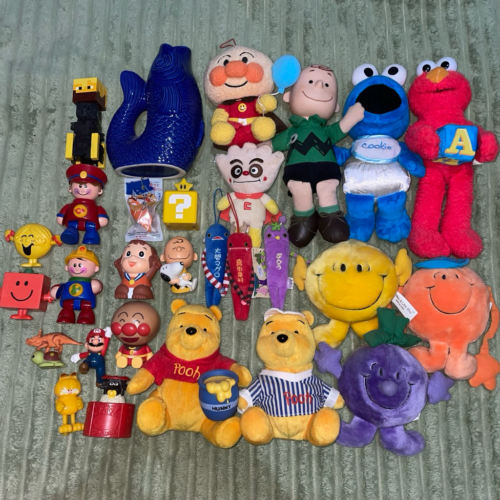 Trinkets Plush Figure Gacha Japan Sesame street Anpanman Pooh Tolo Tolo Elmo Shaun the Sheep Mario M