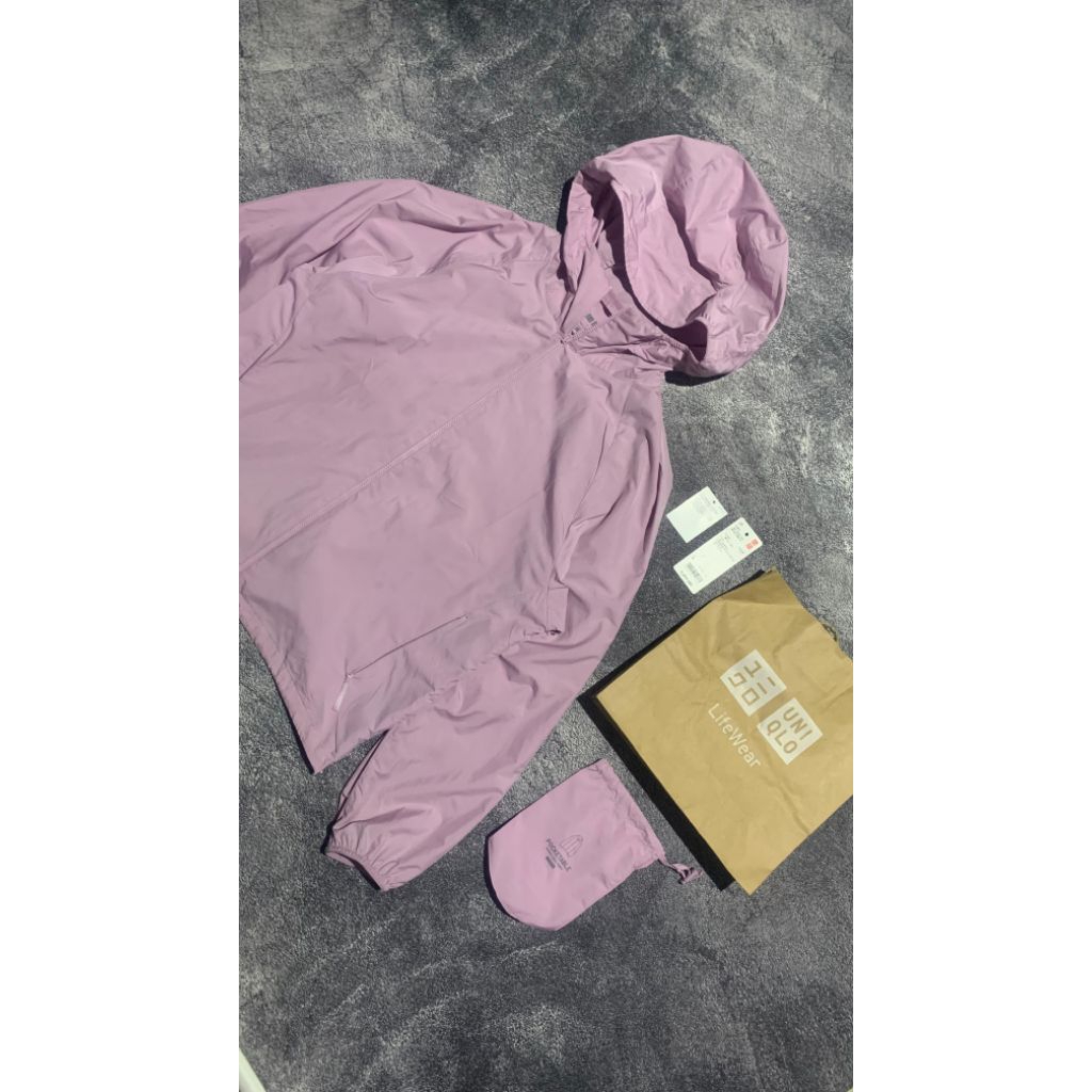 jaket uniqlo parka
