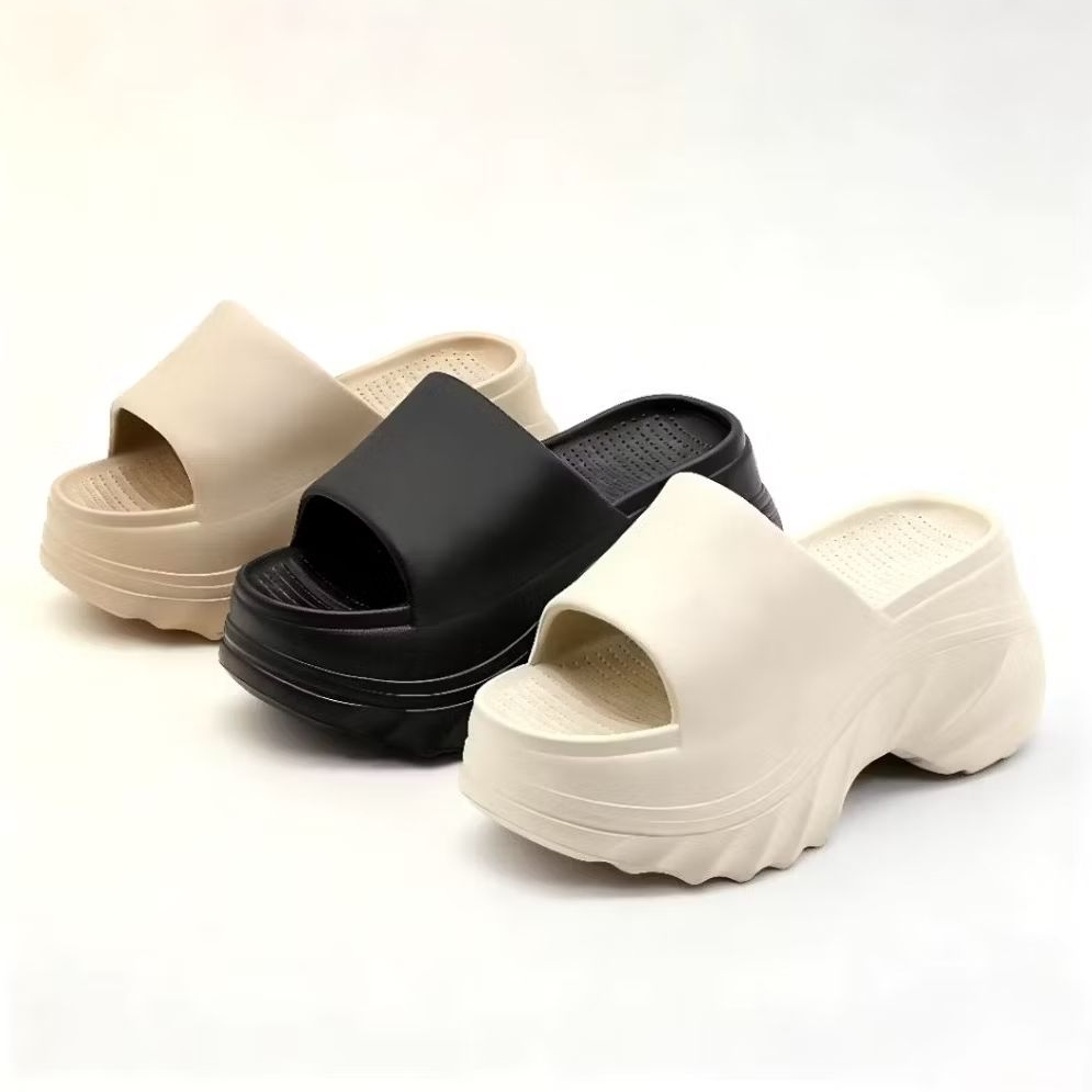 Sandal Wanita Korean Style Sandal Wedges Tinggi 10CM Cewek Kasual Anti Air Sandal Wedges Karet Jelly