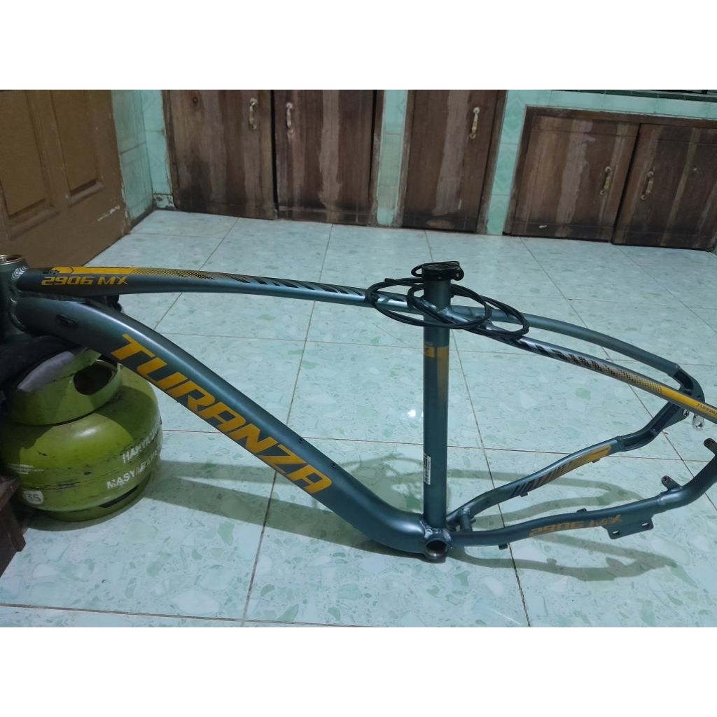 frame turanza 2906 mx include headset bearing clam kabel inner