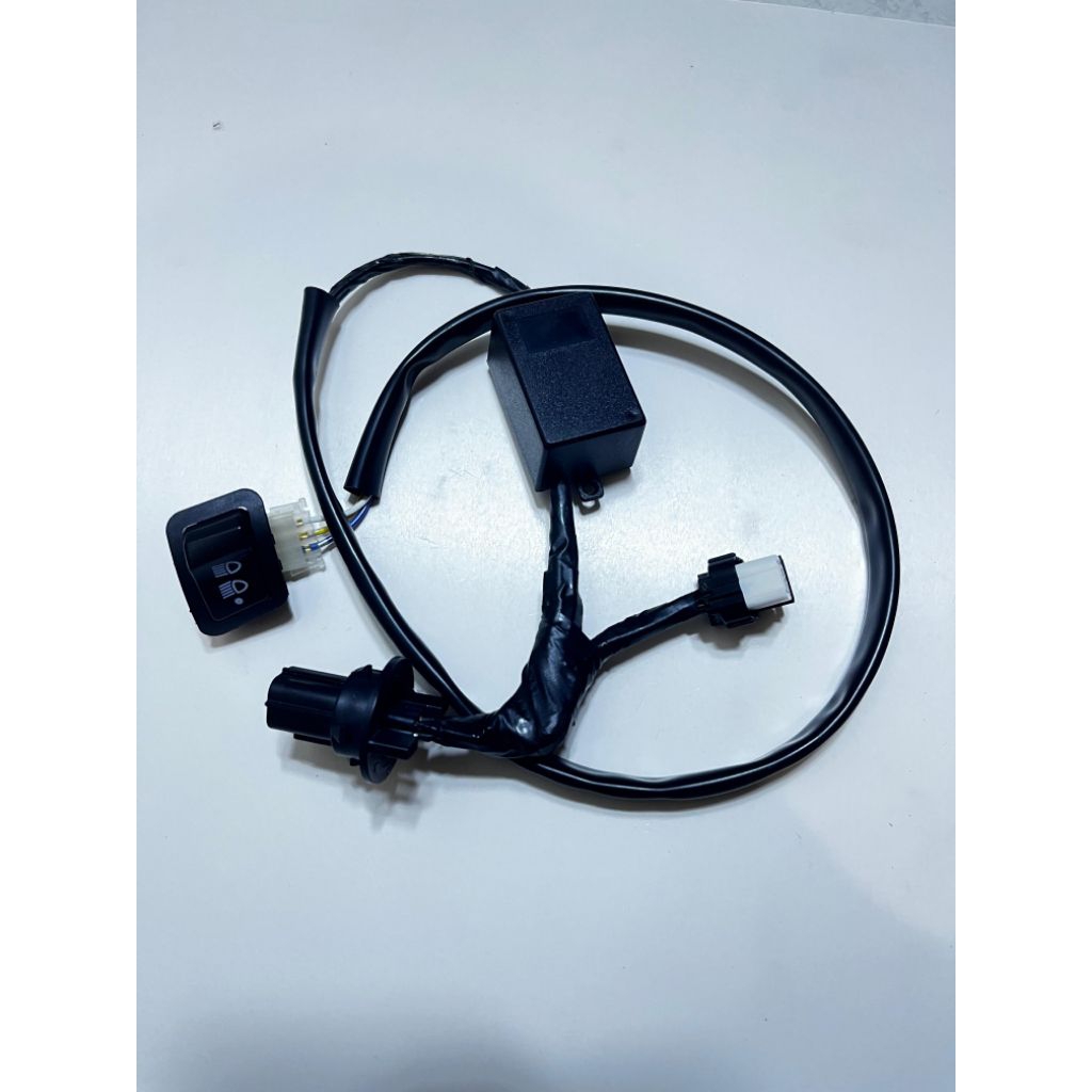 saklar 3titik pnp stylo