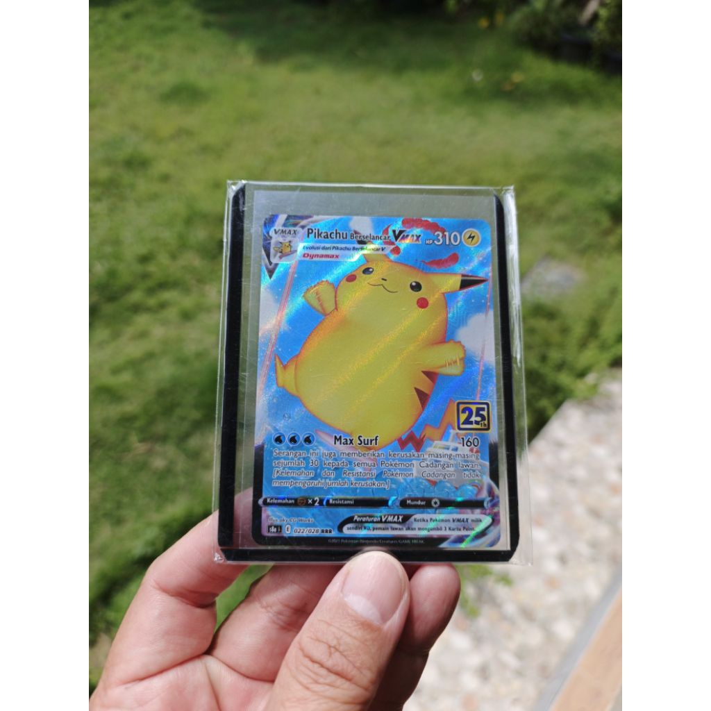 kartu pokemon Indo 2021 Pikachu Berselancar VMAX
