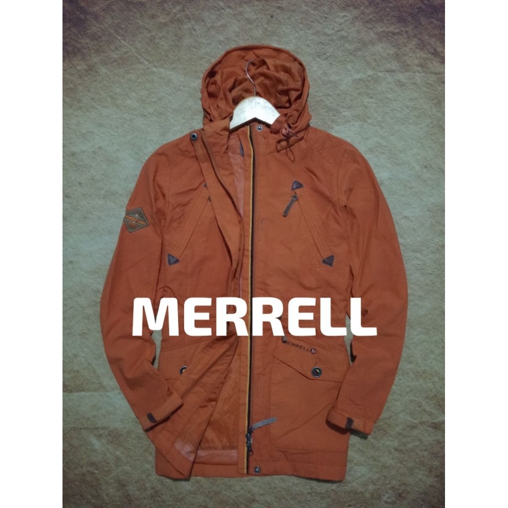 Jaket utility keren MERRELL recomend bekas pakai
