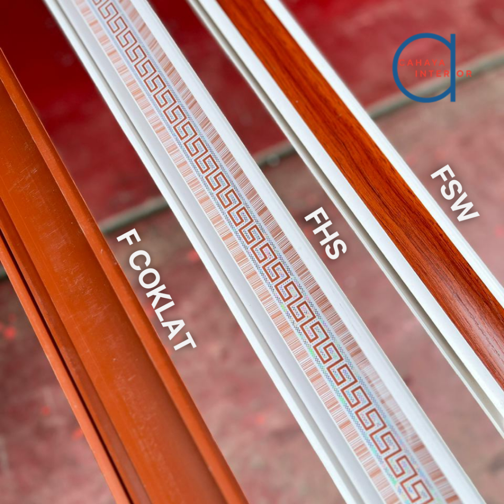 Lis PVC Plafon – Drop, Tutup, Sambung | Motif Kayu & Putih | Harga per Batang
