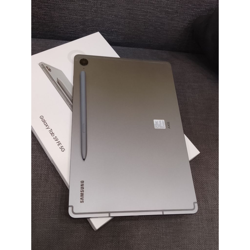 Samsung Galaxy Tab S9 FE 5g Wifi + Cellular