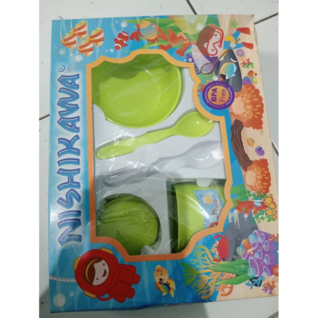 Preloved Alat Makan Bayi Nishikawa