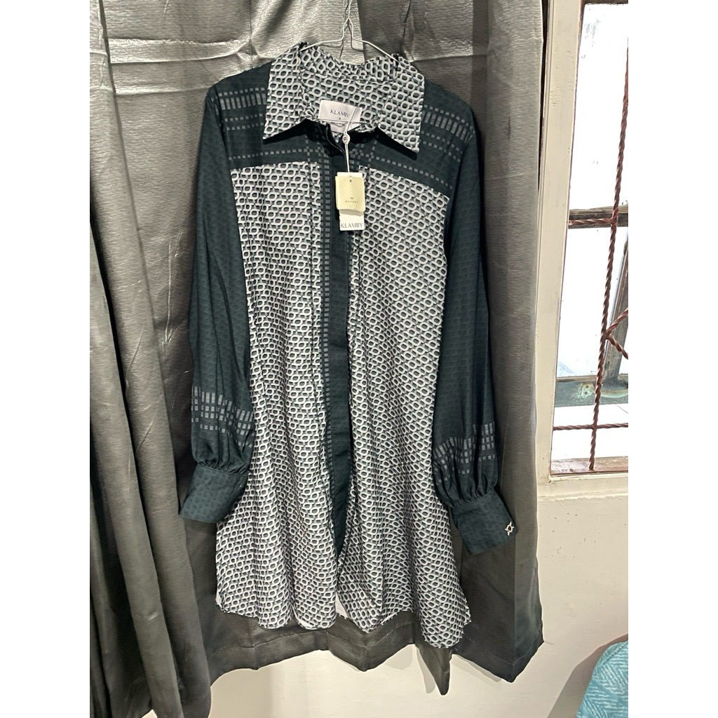 Preloved New Tunik Klamby