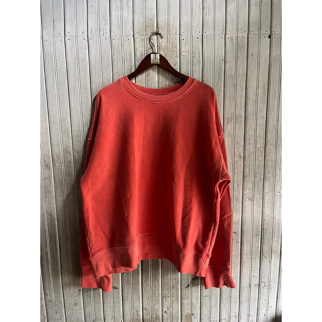 Crewneck Oversize Lengan balon Attentionrow