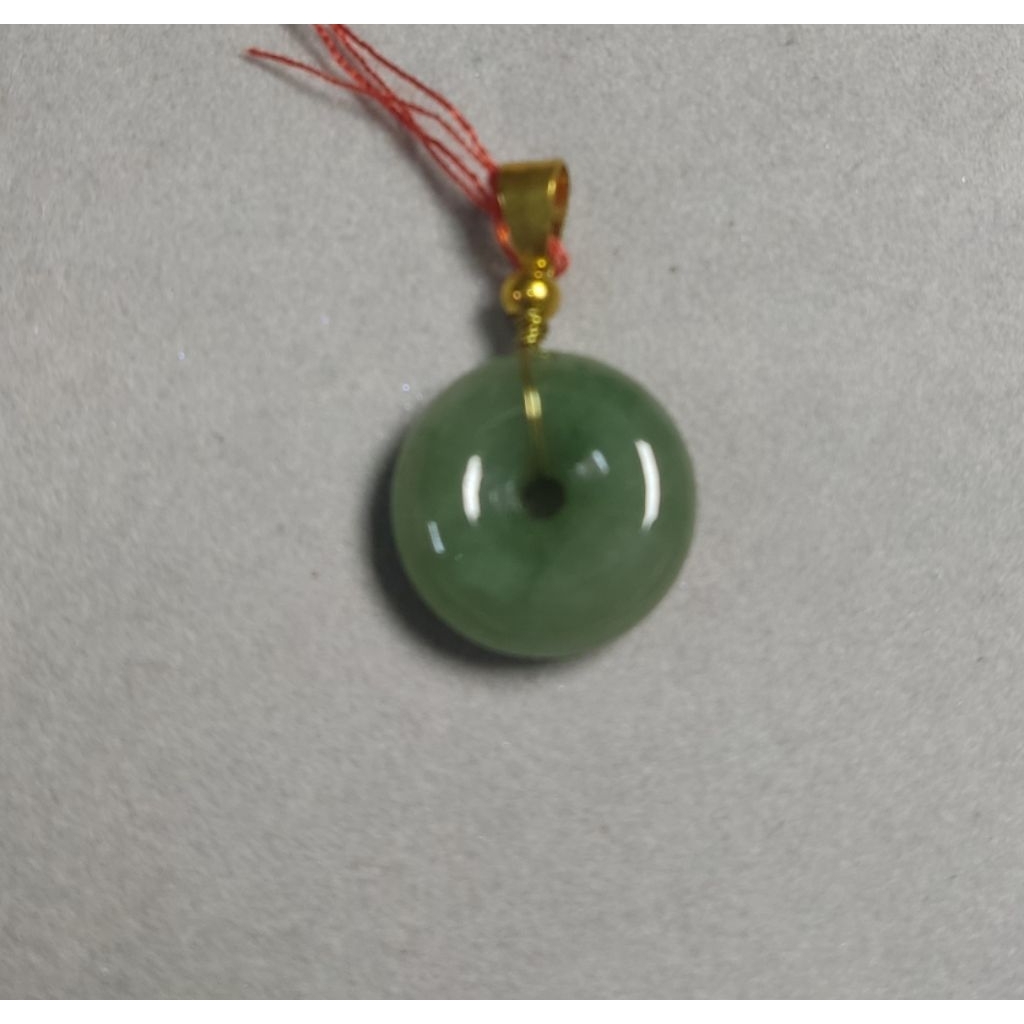 liontin giok burma donat
