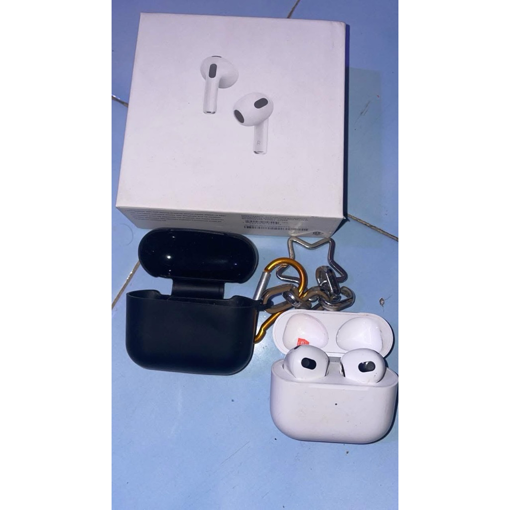 AIRPODS GEN 3