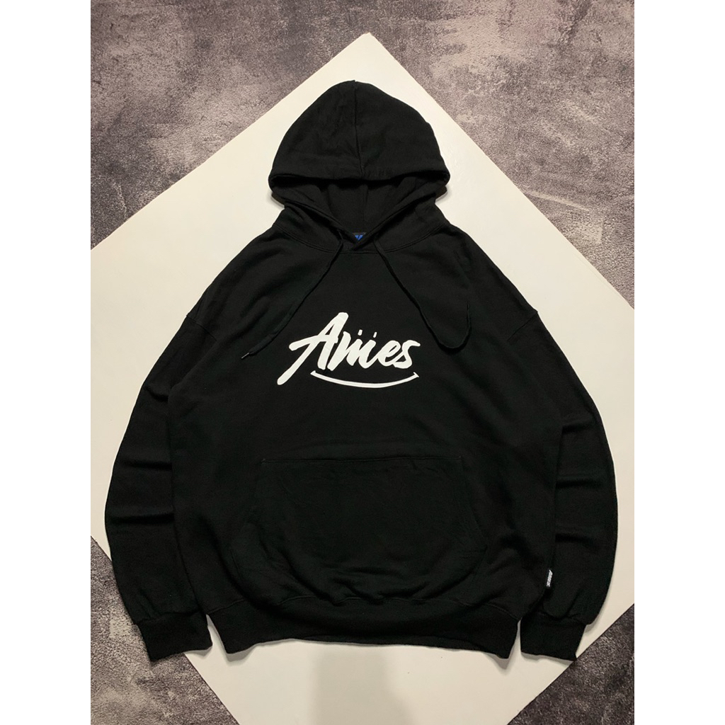 hoodie ames worldwide