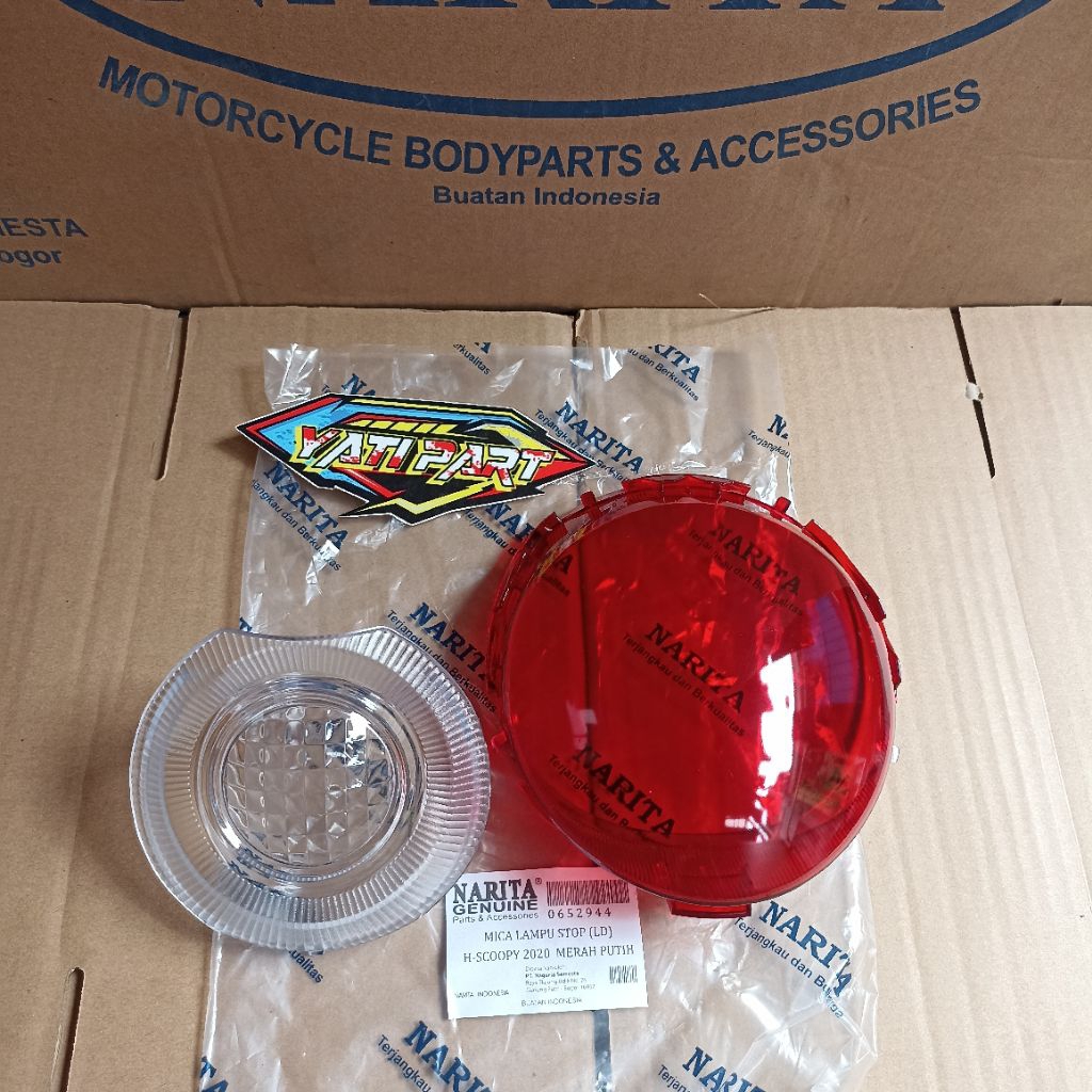Kaca mika lampu belakang scoopy 2020 2021 2022 2023 merah putih