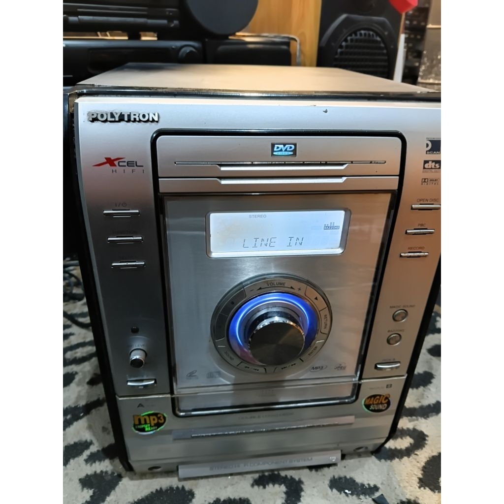 Head unit Tape compo Radio VCD Polytron XCEL 2000 belum servisan