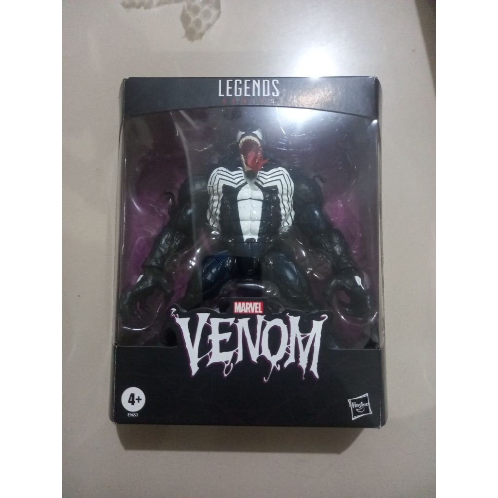 Marvel Legends Venom Deluxe