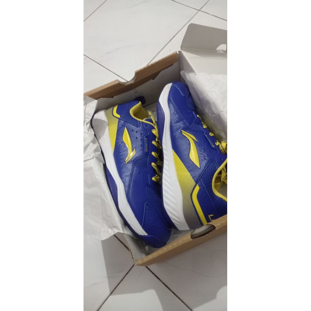 sepatu lining size 44 original sepatu badminton bulutangkis padel
