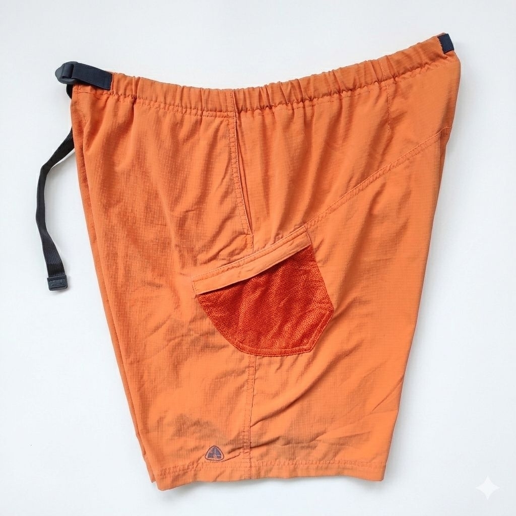 Celana Pendek Cargo Nike ACG Preloved