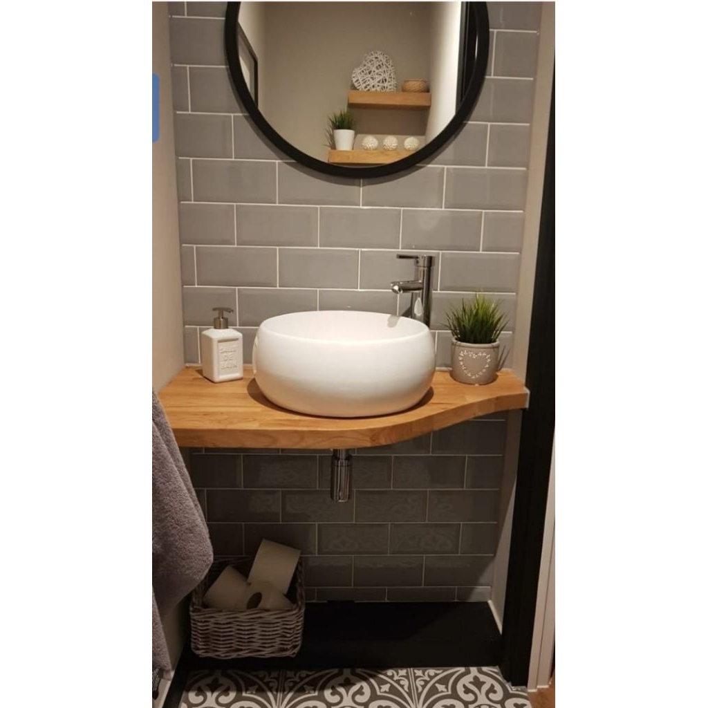 Meja wastafel kabinet kamar mandi