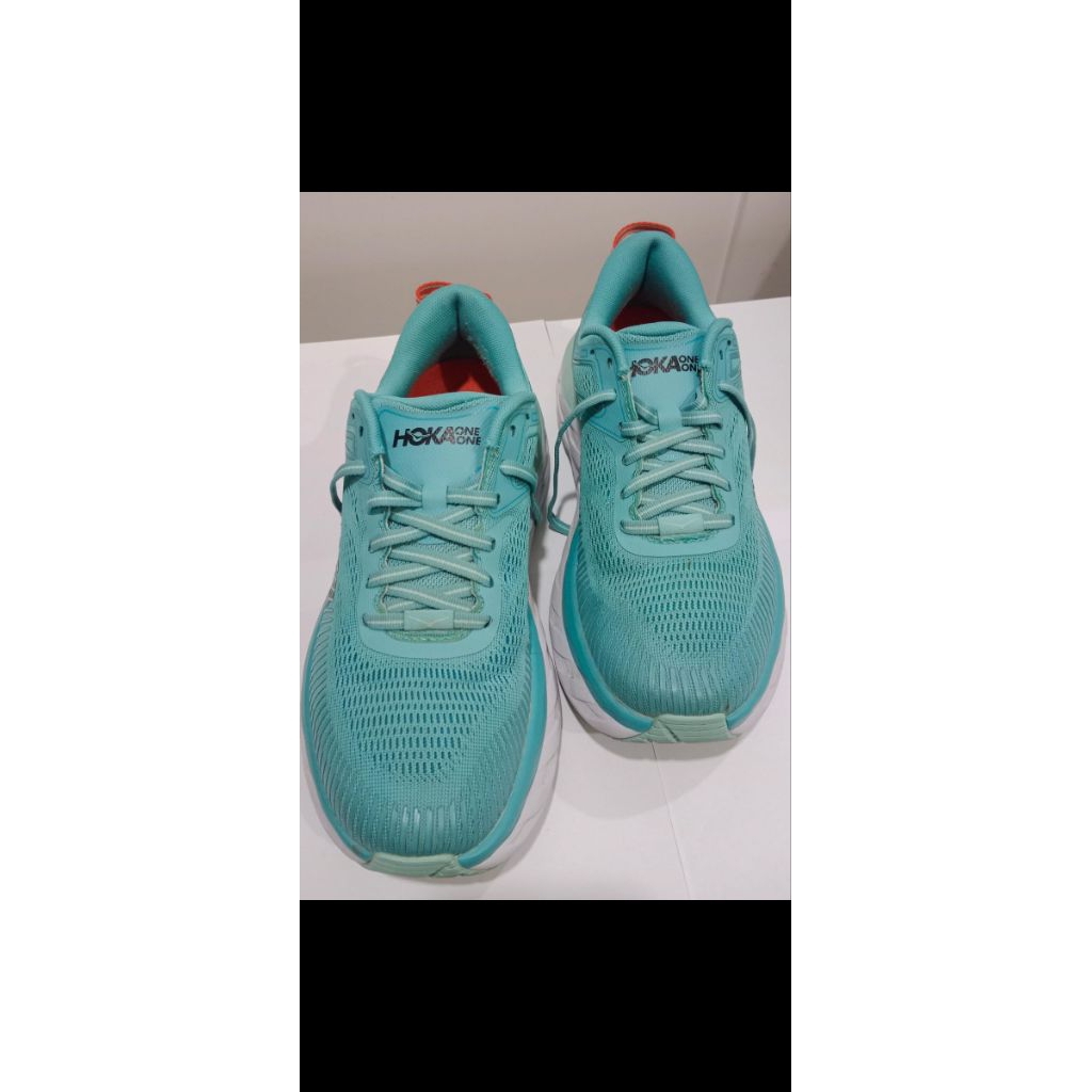 Hoka One One Bondi 7