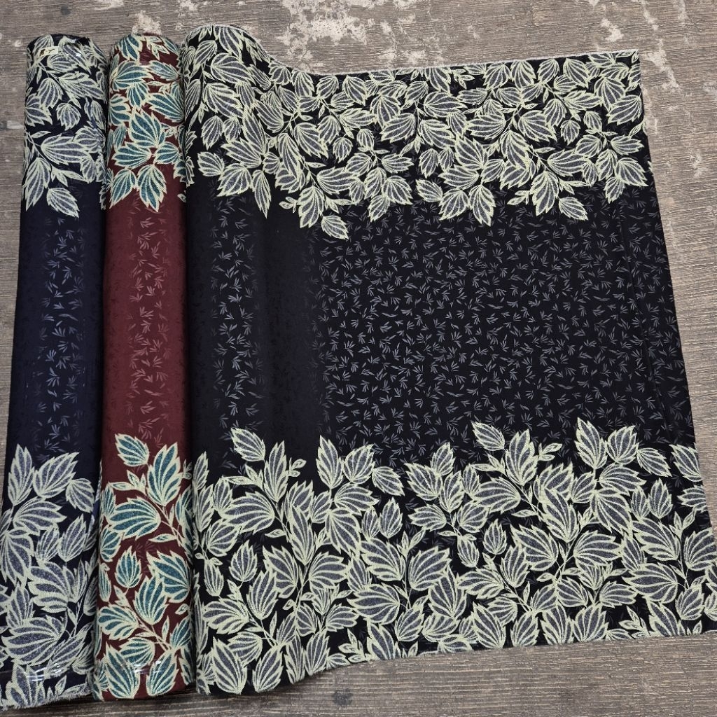 Kain Crepe Embos Motif Sultan - Kain Crepe Embos Motif - Harga Tertera 0,5 Meter