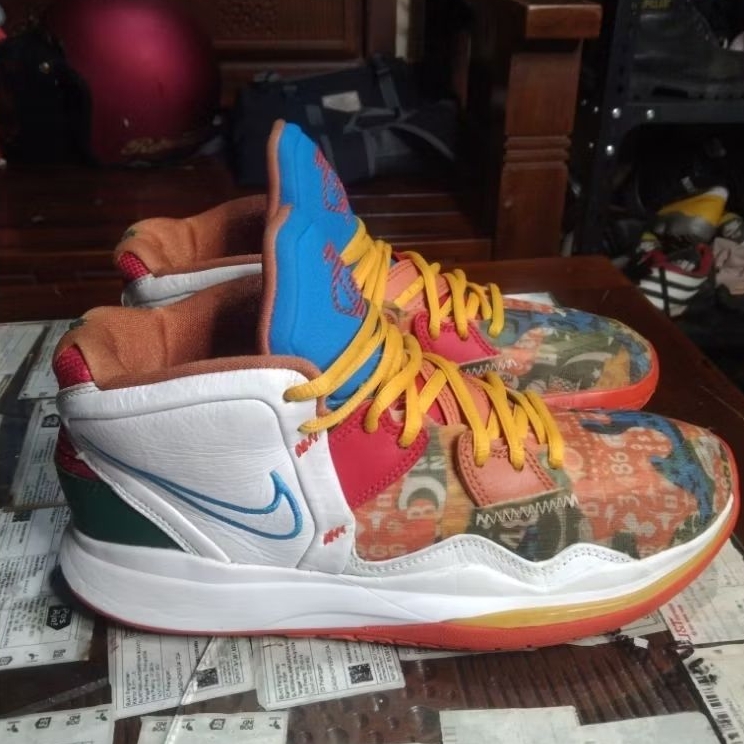 Kyrie 8_size 41 insole 260