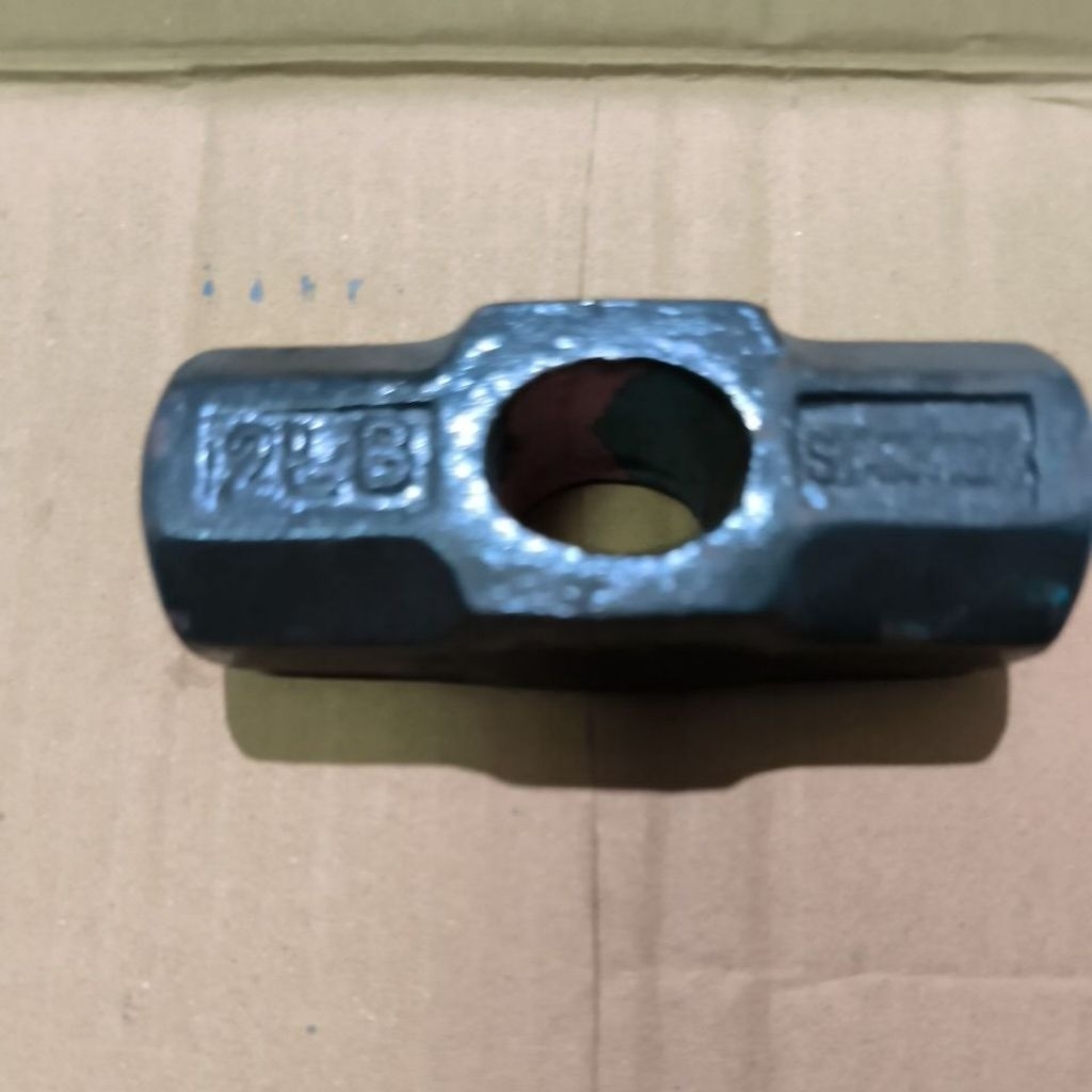 palu-palu batu 2 lbs berat 700 gram