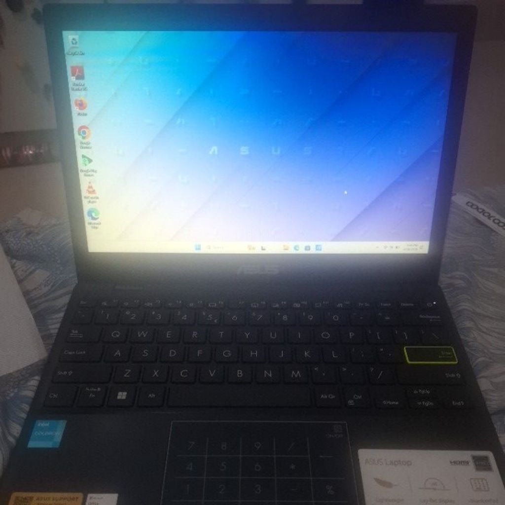 asus vivobook