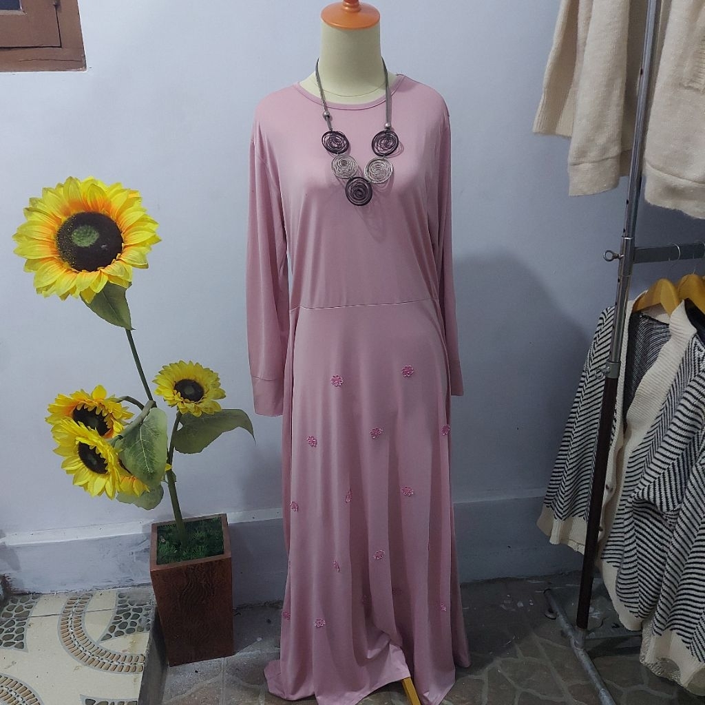 Gamis Jumbo Bahan Jersup Premium Adem Motif Bunga-Bunga Kecil Timbul Cantik#PL