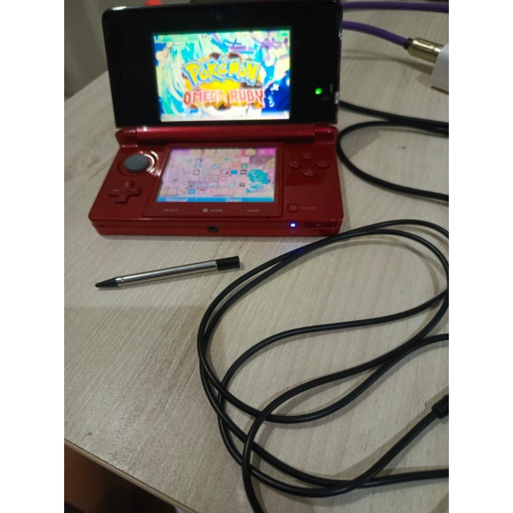 Nintendo 3DS Flame Red CFW (Second) (Baca Deskripsi)