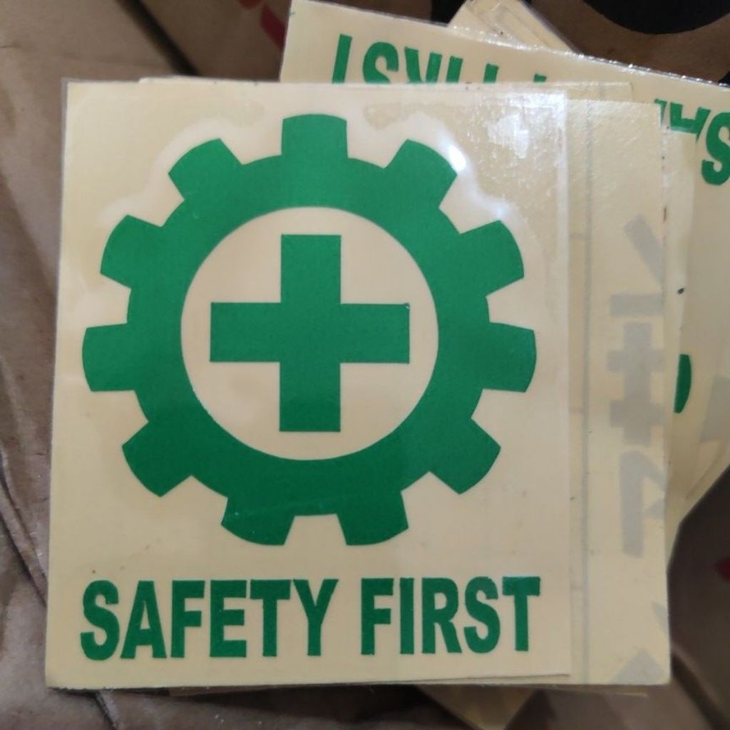 Stiker K3 safety first