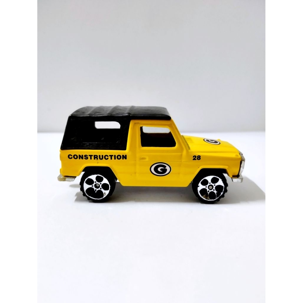 REALTOY JEEP CONTRUCTION LOOSE