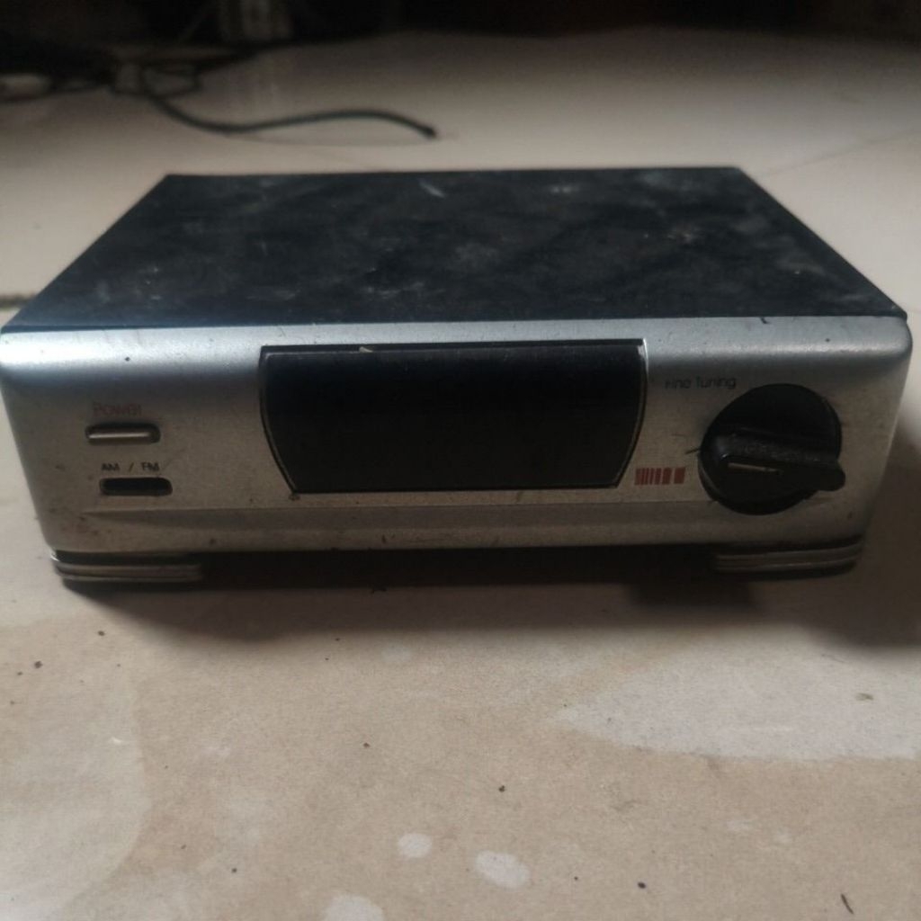 tuner fm stereo bekas  (siap pakai)