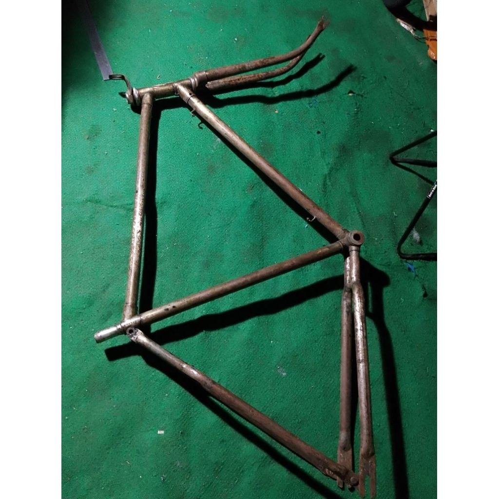 Rangka Frame sepeda onthel jadul merek Phoenix