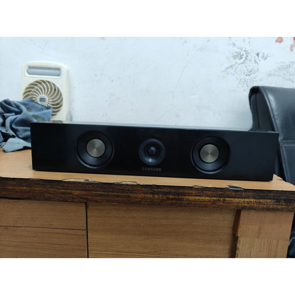 speaker center Samsung HT D453HK