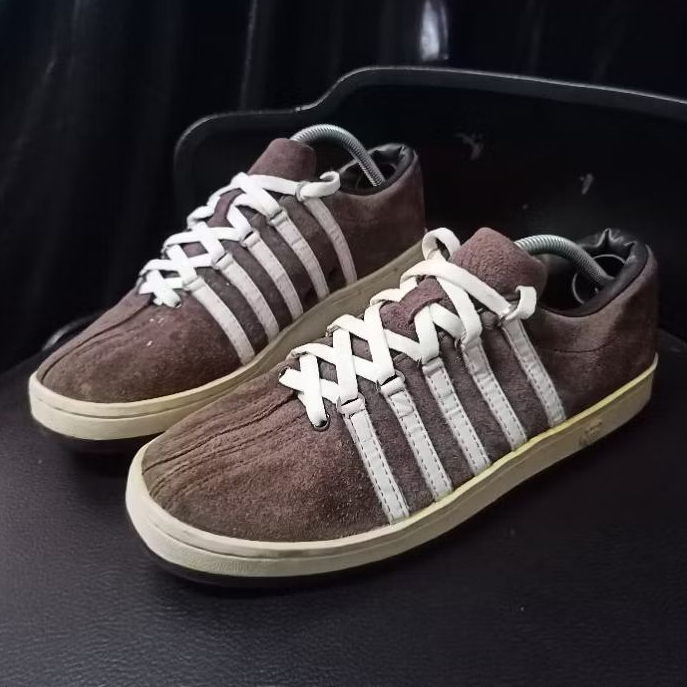 K-Swiss