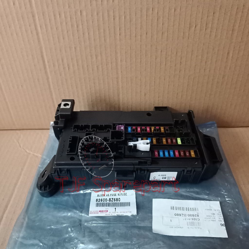 fuse box sekring BCM toyota all new avanza veloz xenia Original 82600-BZ060 82600-BZ680