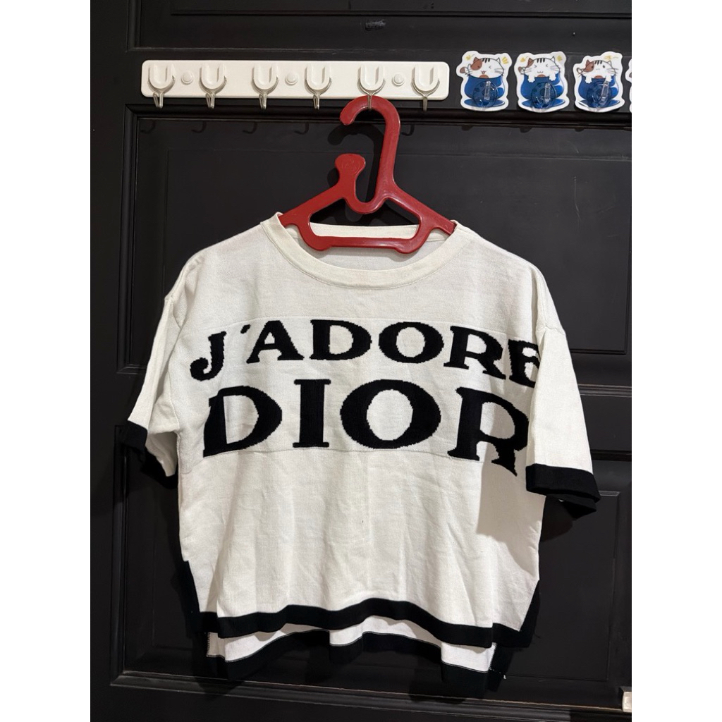 BAJU PUTIH HITAM DIOR