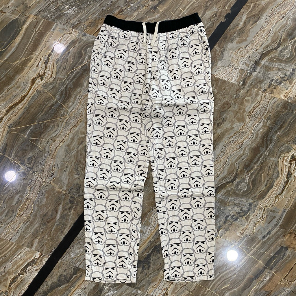UNIQLO x STAR WARS Relax pants