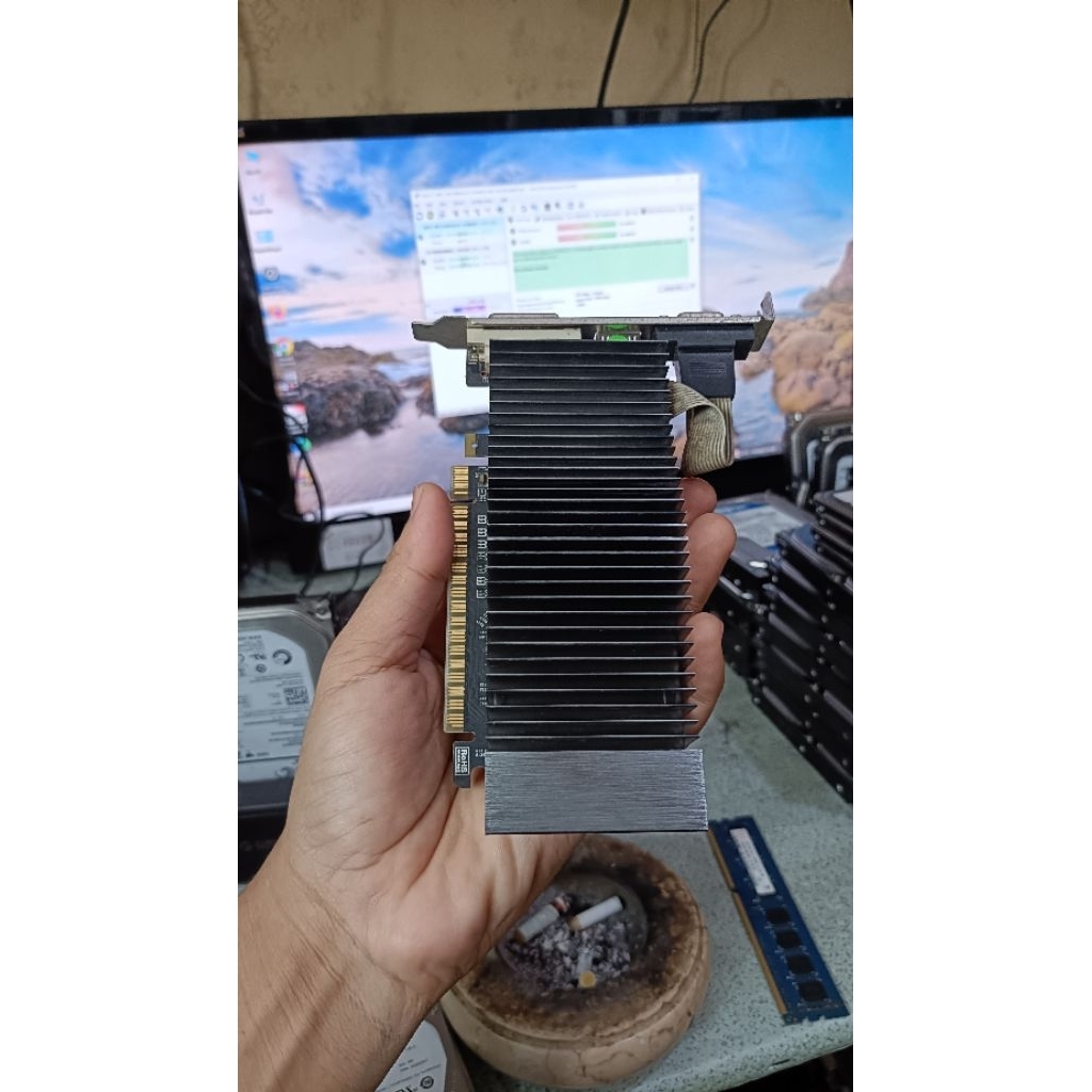 VGA GT 210 1GB