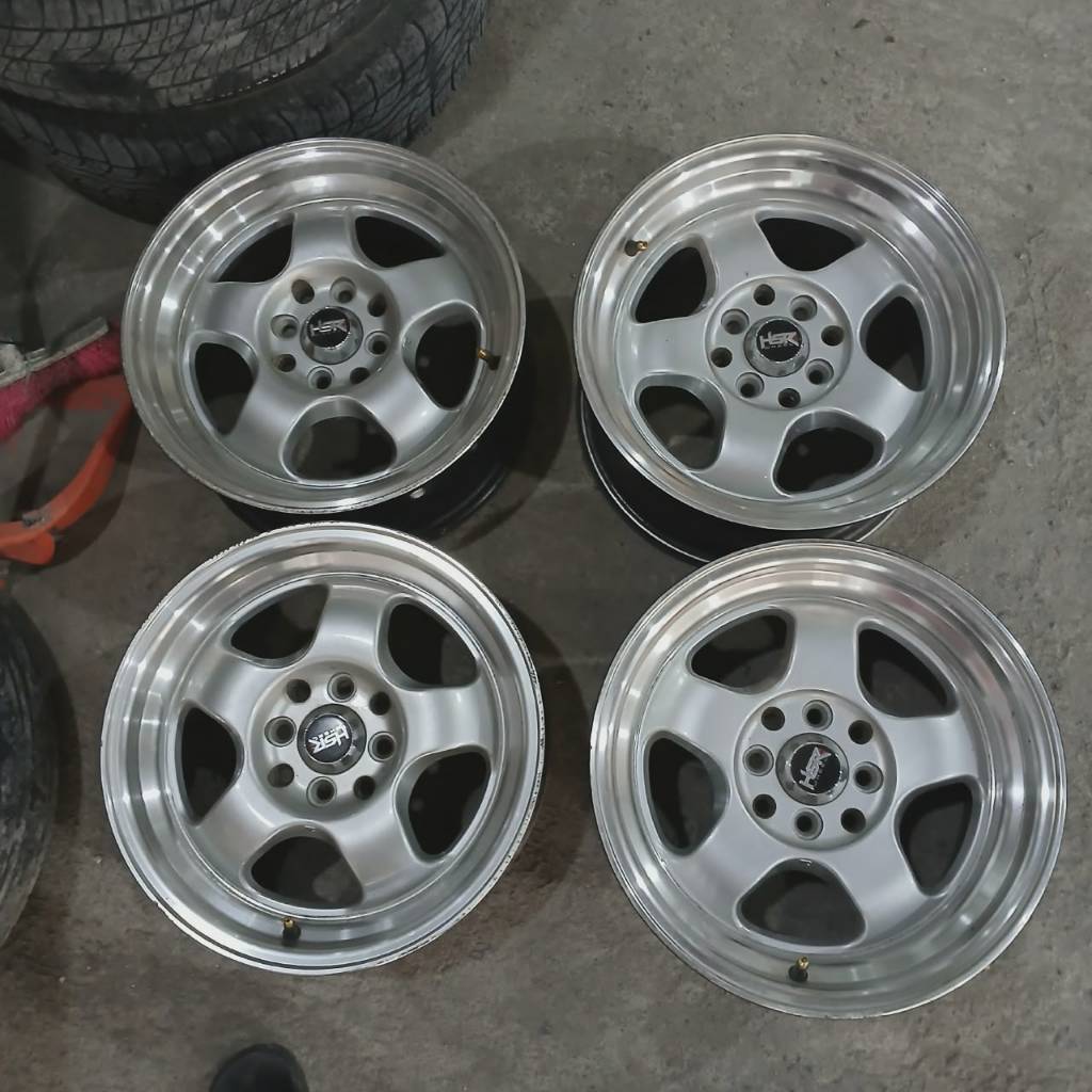 Velg Mobil Bekas Racing Hsr Brisket Celong Ring 15 Lebar 7/8 Et 33/40 Pcd 8x100/114,3
