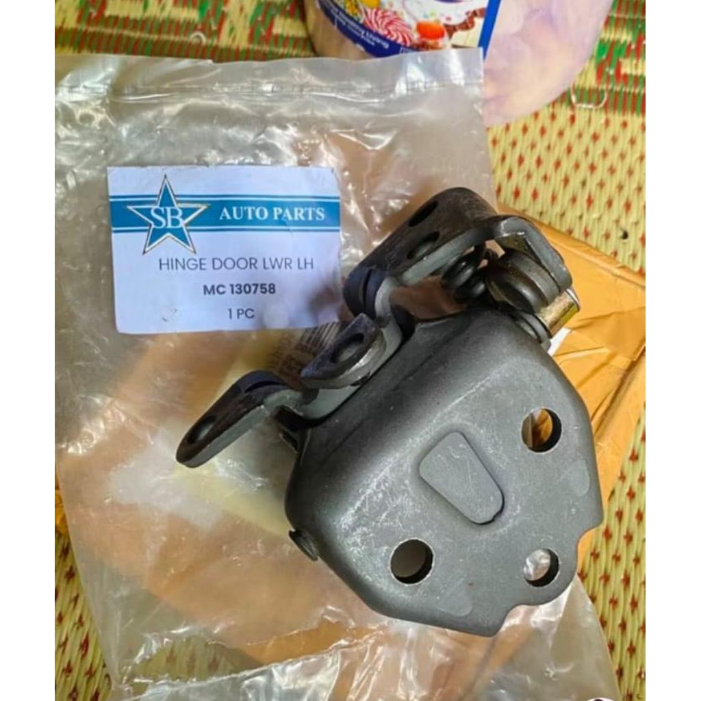 Engsel ragasa tebal PS 120 ps135 KANAN BAWAH
