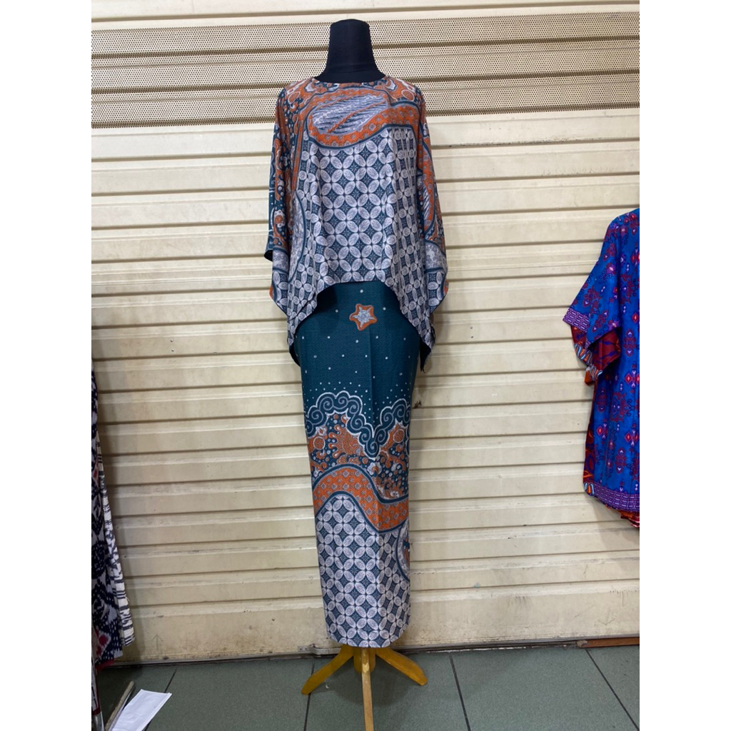 set batik bodo /rok lilit dolby