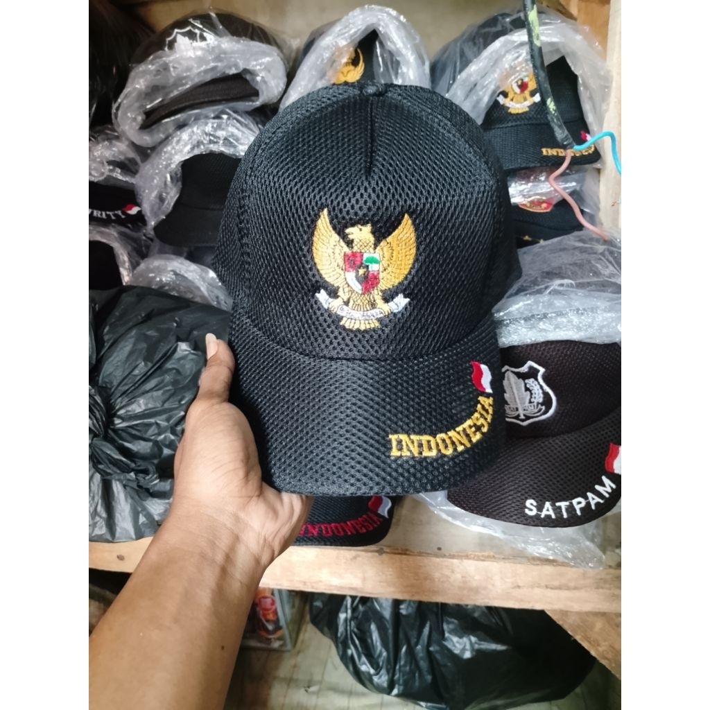 Topi garuda indonesia/Topi jaring garuda