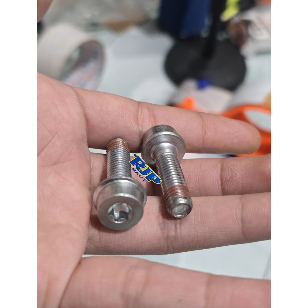 Baut 12 torx Breket Kaliper T40 Beat scoopy vario 125 150 m8x25 90131KPH880 original