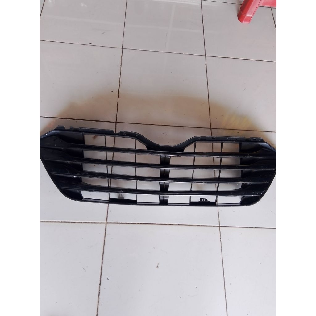 Grill Rambang Avanza 2016/2018