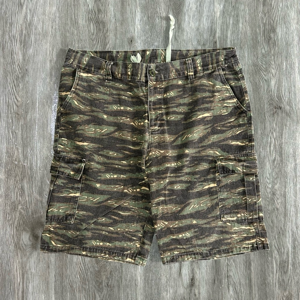 UNKNOWBRAND CAMO TIGER CARGO