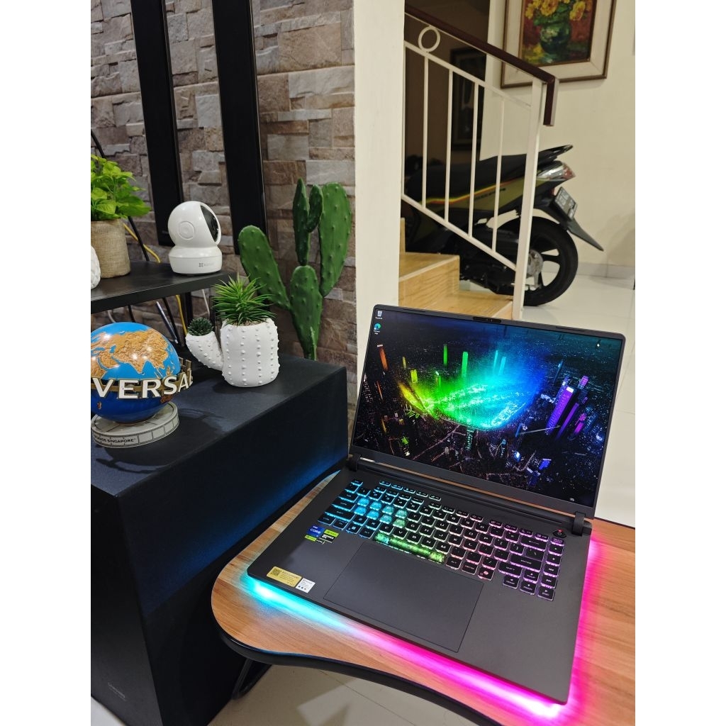 Laptop Asus ROG G615JHR RTX5050 I7 14650HX x rog msi